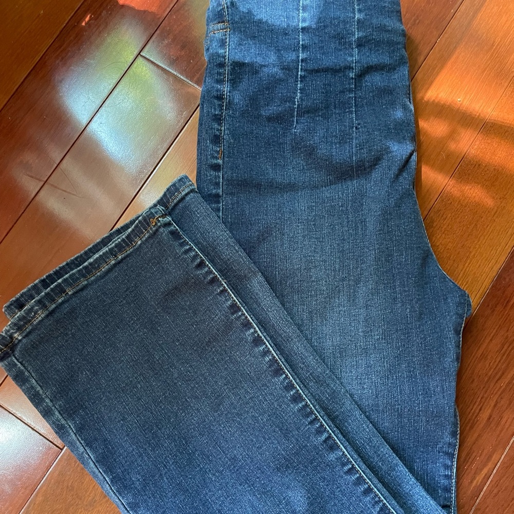 FREE PEOPLE pull on boot cut jeans